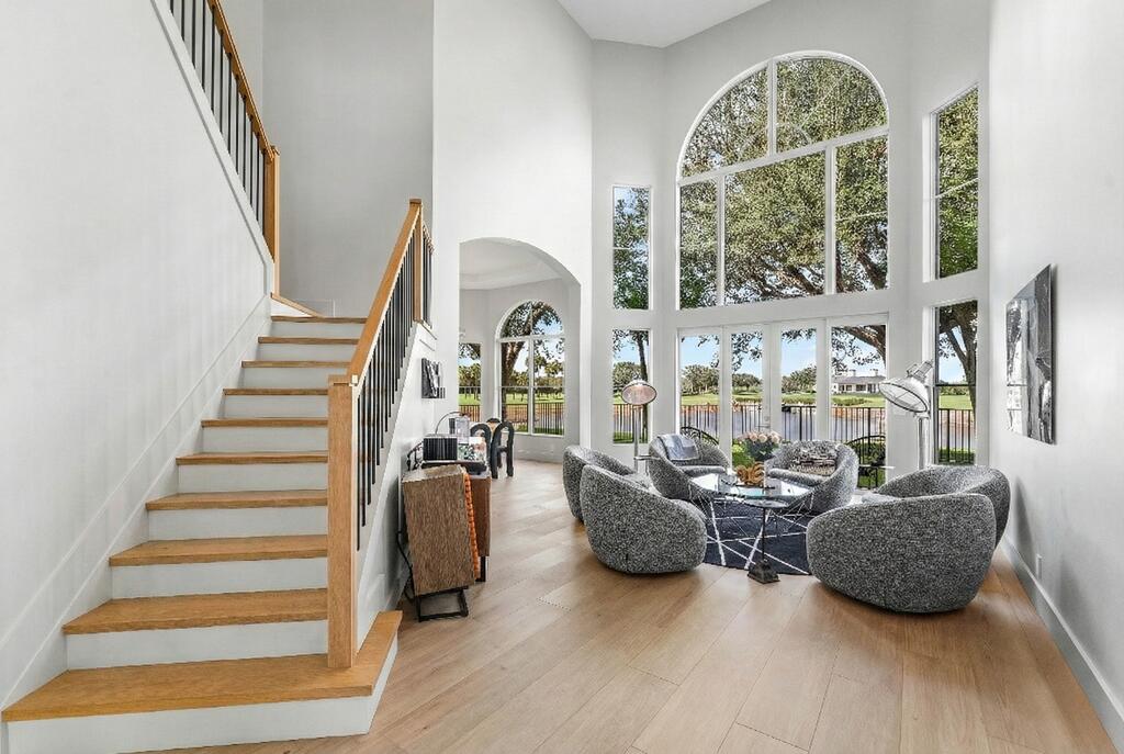 Mizner Country Club - Residential