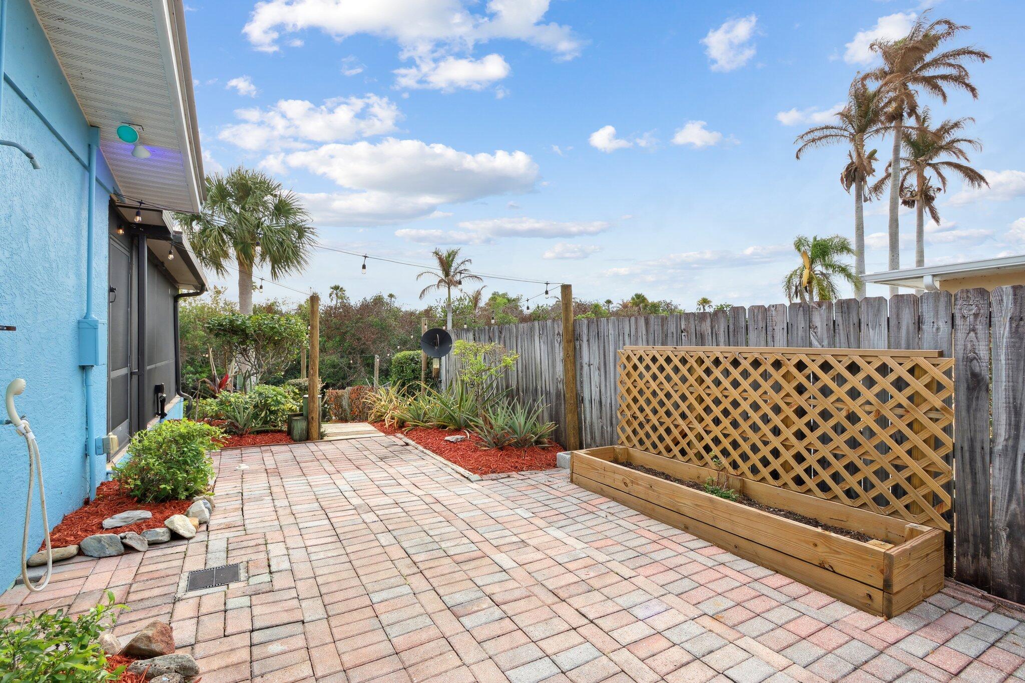 RIVER PARK UNIT 2 - Residential