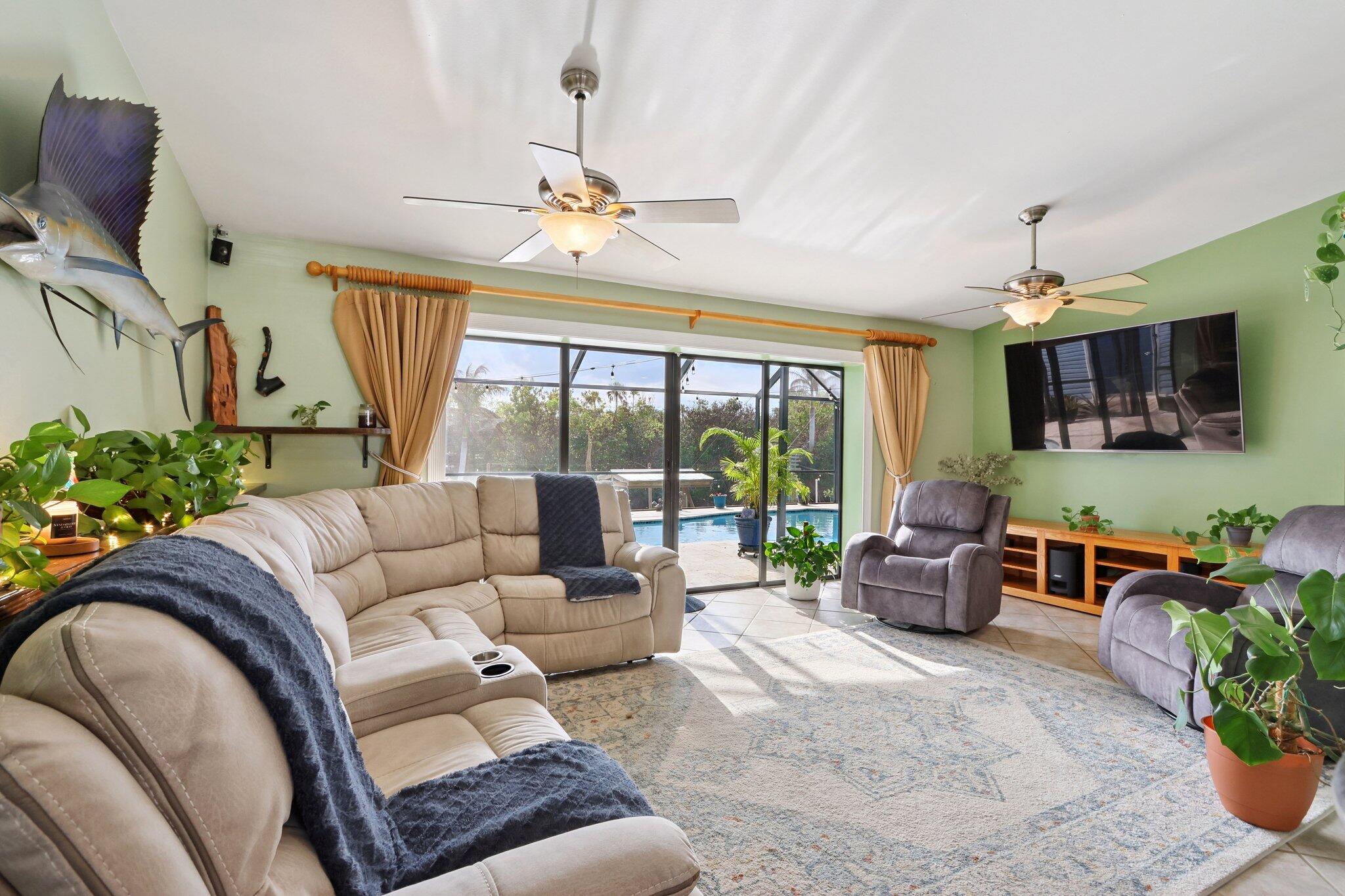 RIVER PARK UNIT 2 - Residential