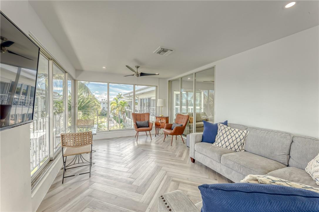 Sunrise Bay Club Co-Op - Residential Lease