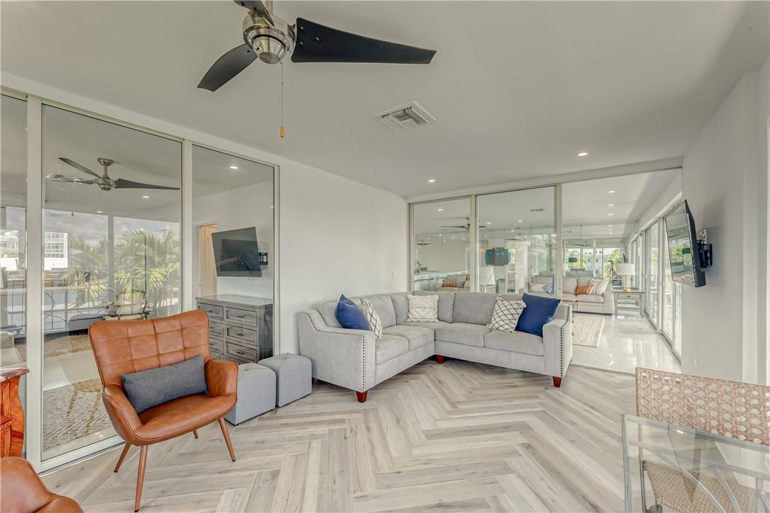 Sunrise Bay Club Co-Op - Residential Lease