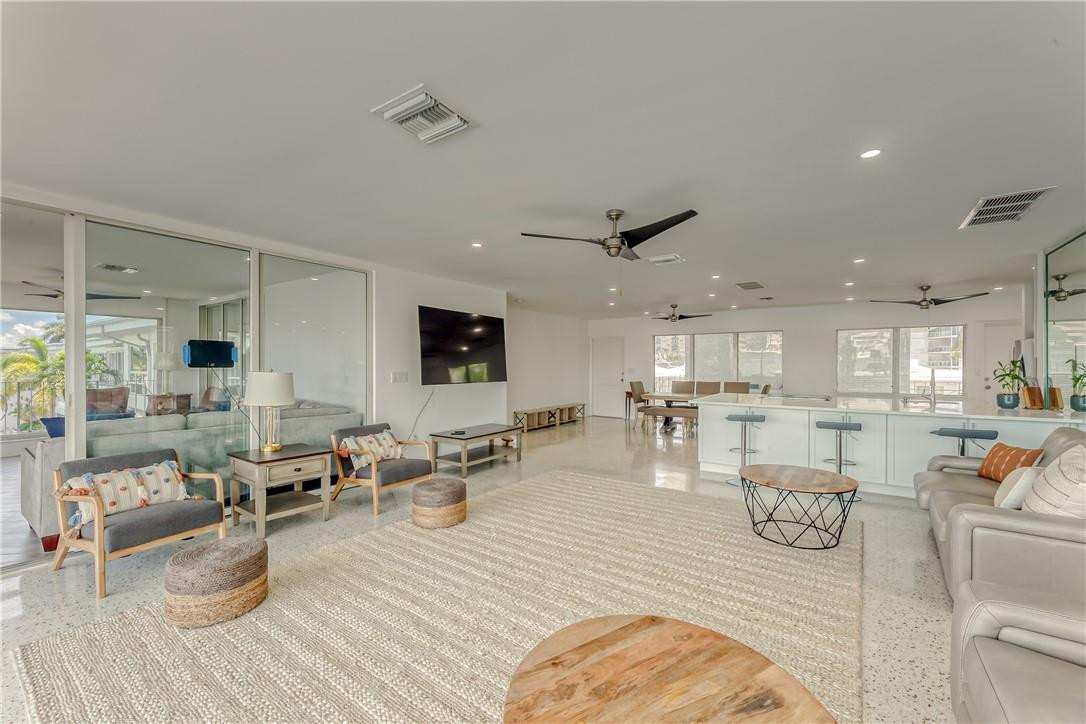 Sunrise Bay Club Co-Op - Residential Lease