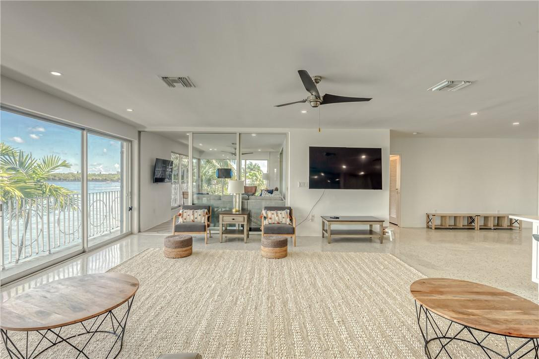 Sunrise Bay Club Co-Op - Residential Lease