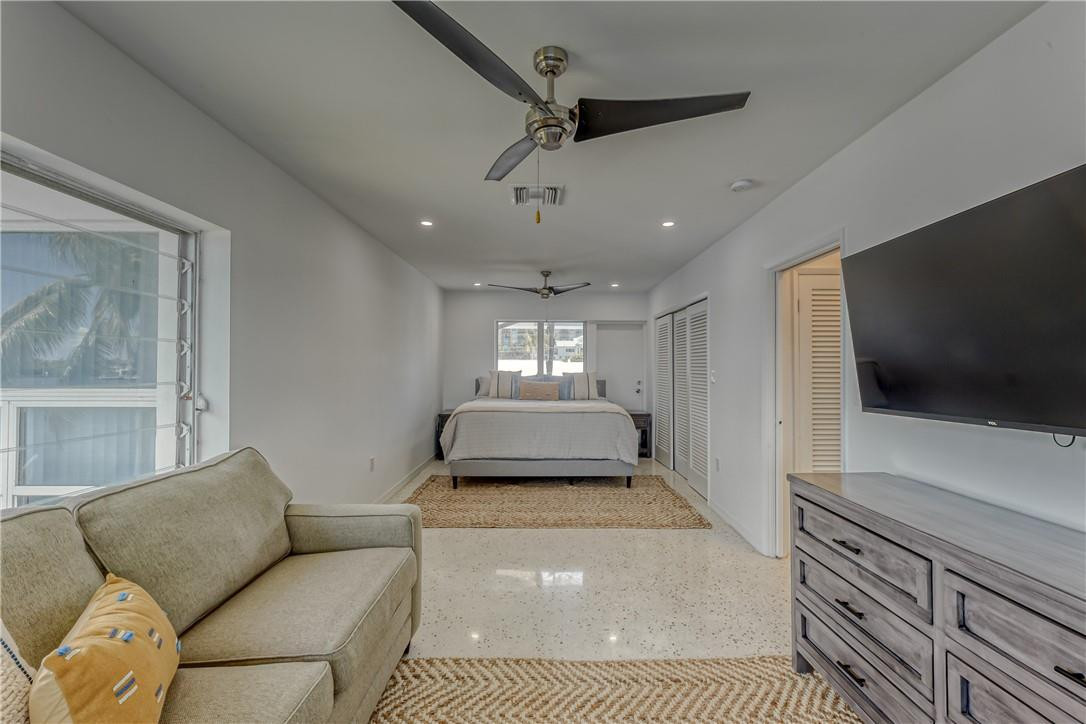 Sunrise Bay Club Co-Op - Residential Lease