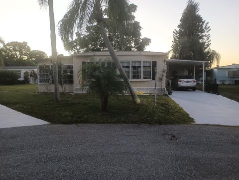10 Montilla Way Port St Lucie FL 34952