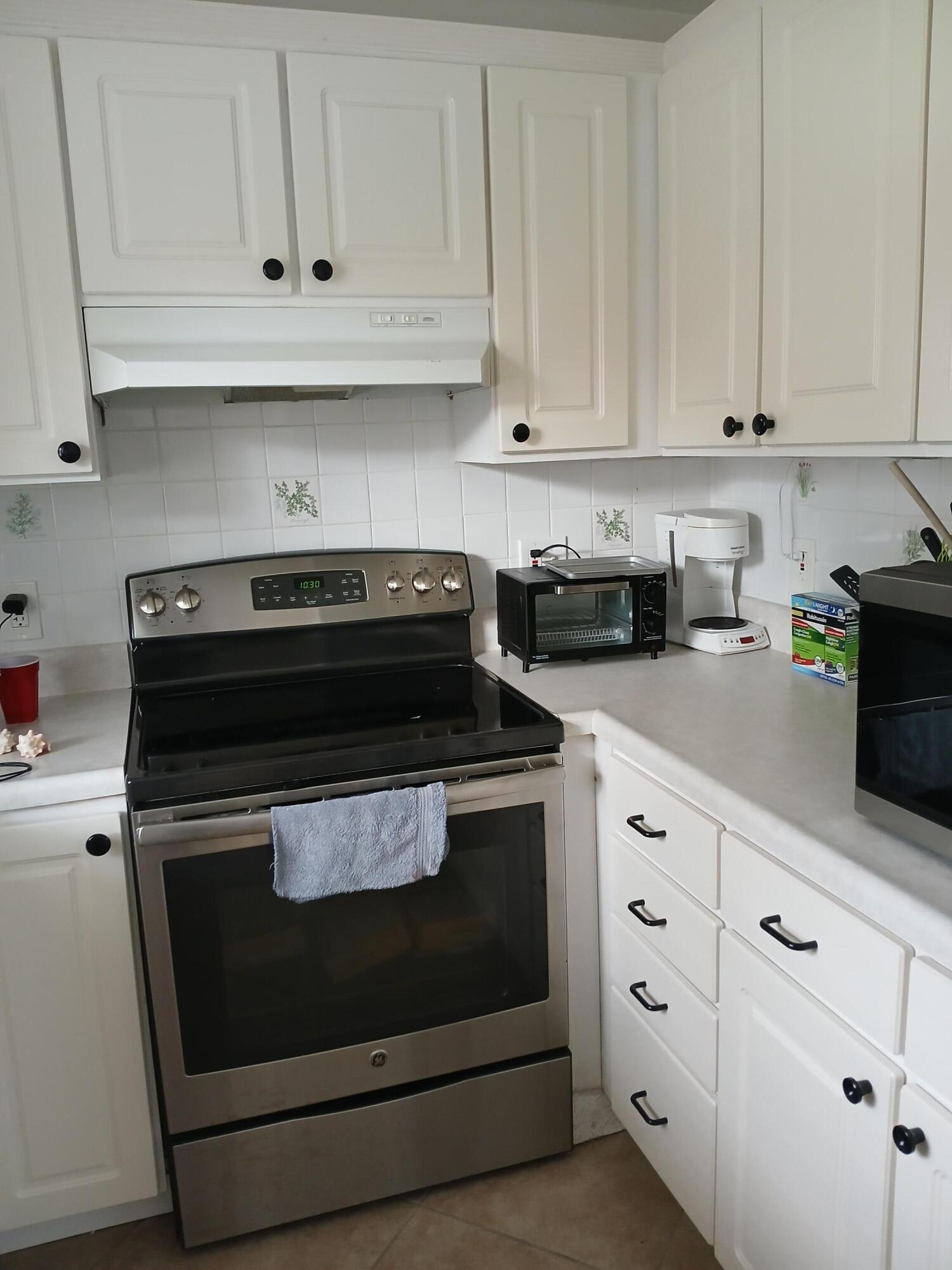 KINGS POINT SEVILLE CONDOS - Residential