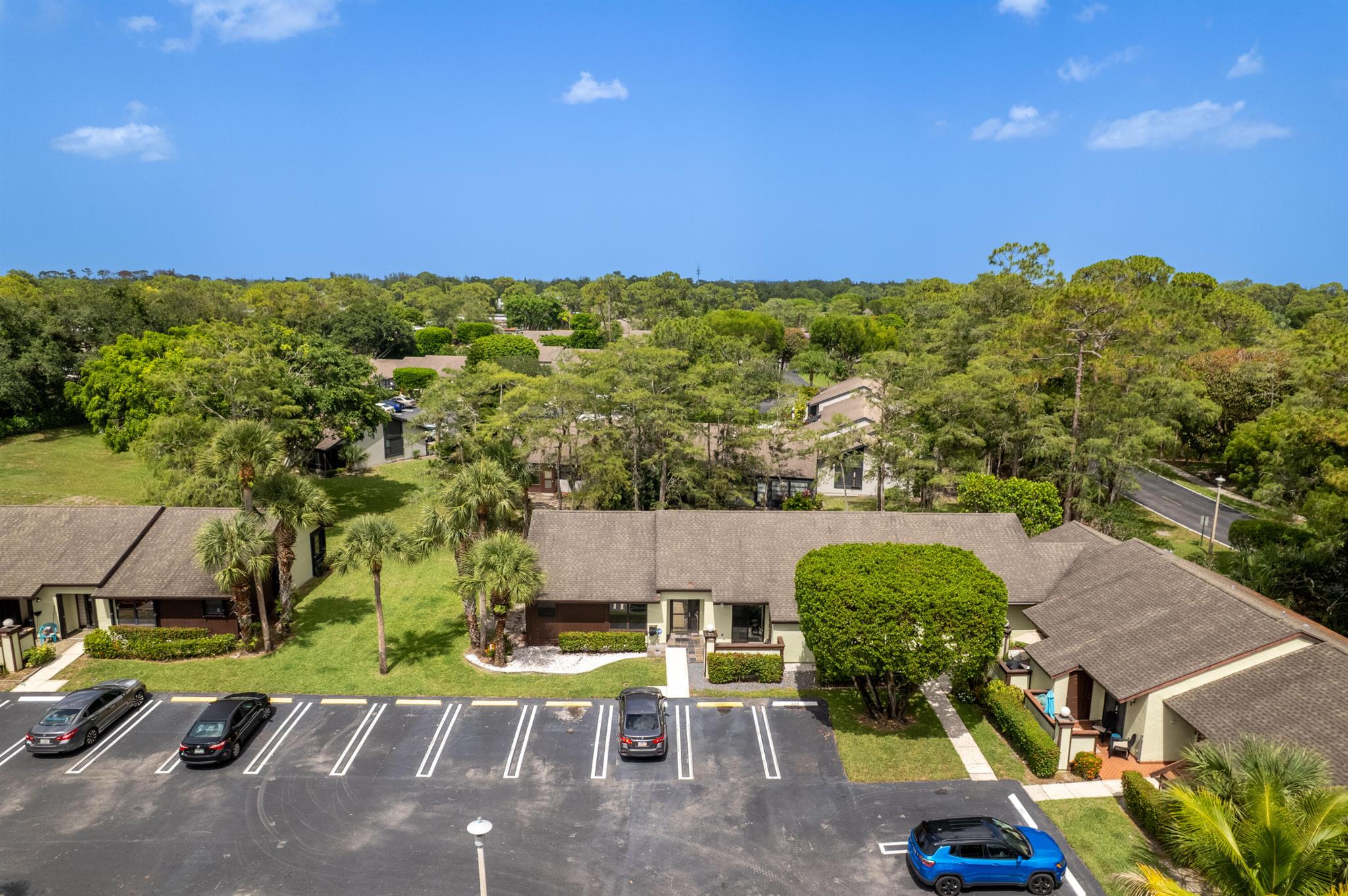 STRATHMORE GATE WEST UNIT - Residential