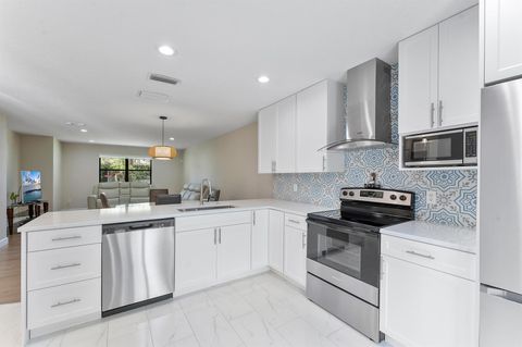 319 Elmira Court Royal Palm Beach FL 33411