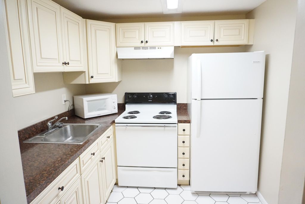 Photo of 150 Waltham G, West Palm Beach, FL 33417 (MLS # R11150848)