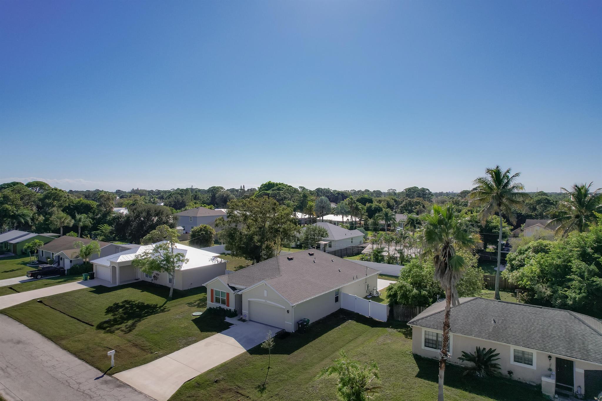 PORT ST LUCIE SECTION 30 - Residential Lease