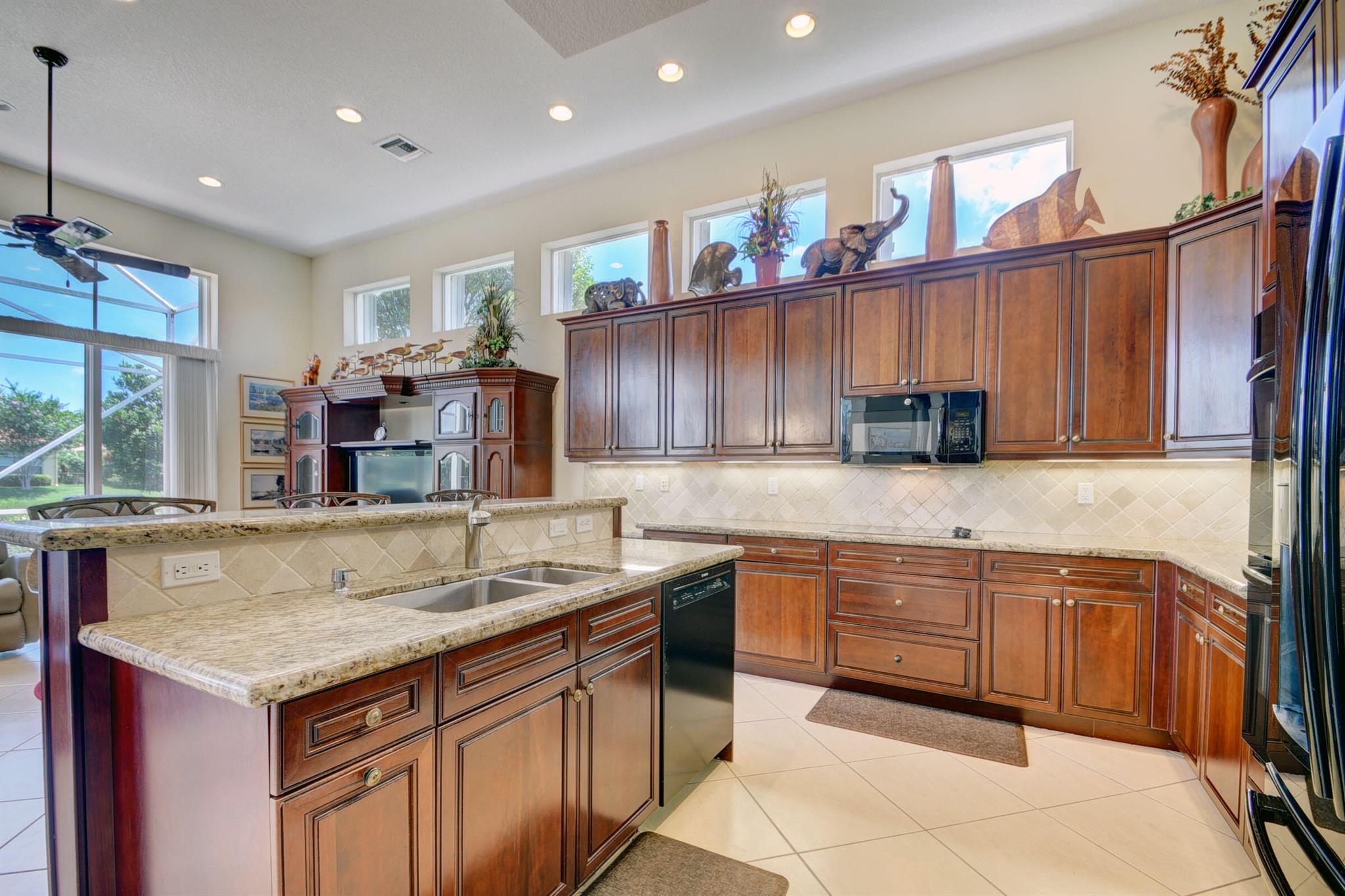 BUENA VIDA - Residential