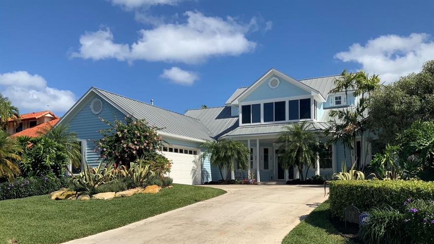 Exquisite Key West gem, impeccably renovated. Impact windows, lush designer landscaping, heated private pool, new generator, pool heater, natural gas, wired security system, a must see!!