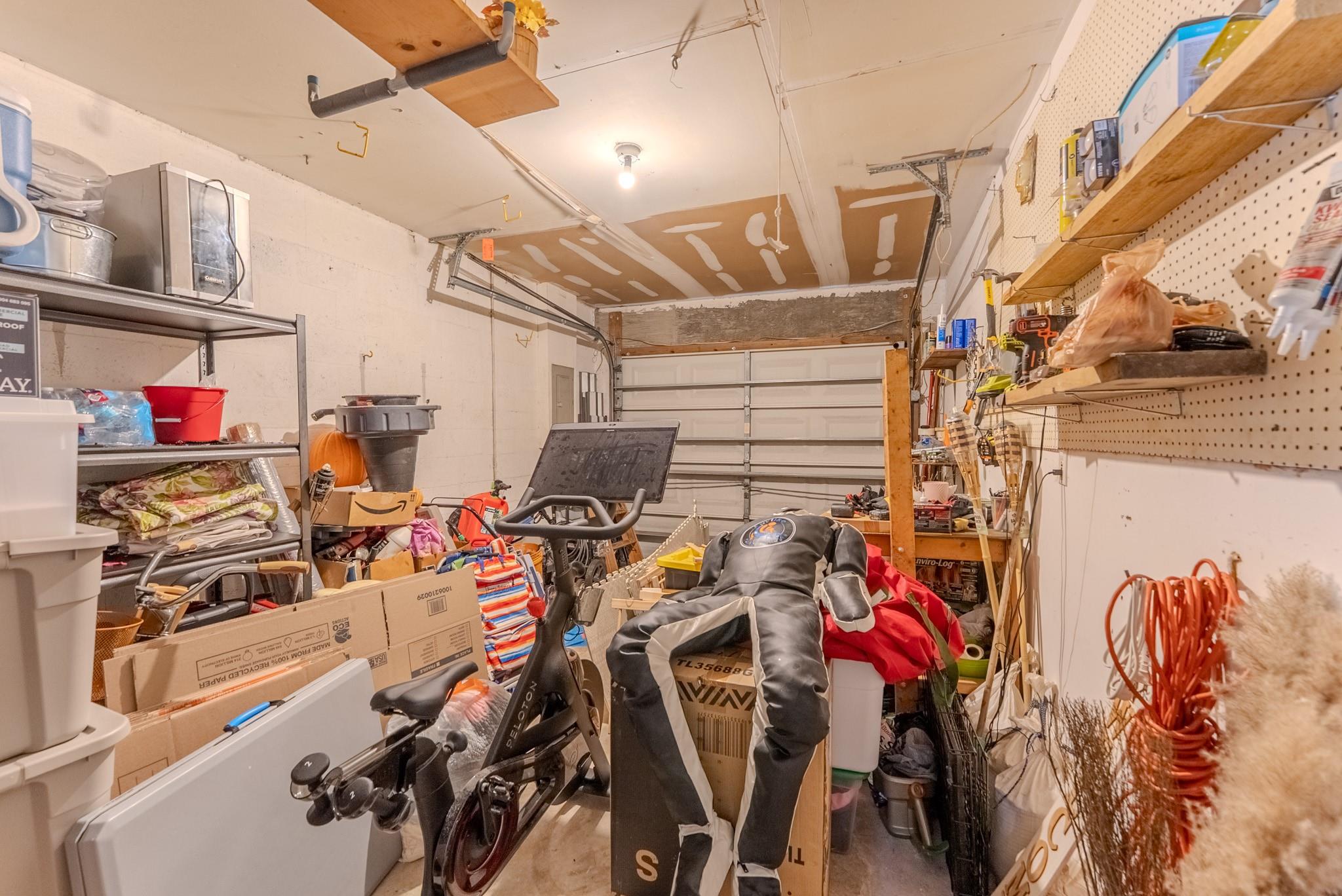 SAVANNAH P.U.D. PLAT 3 - Residential Lease