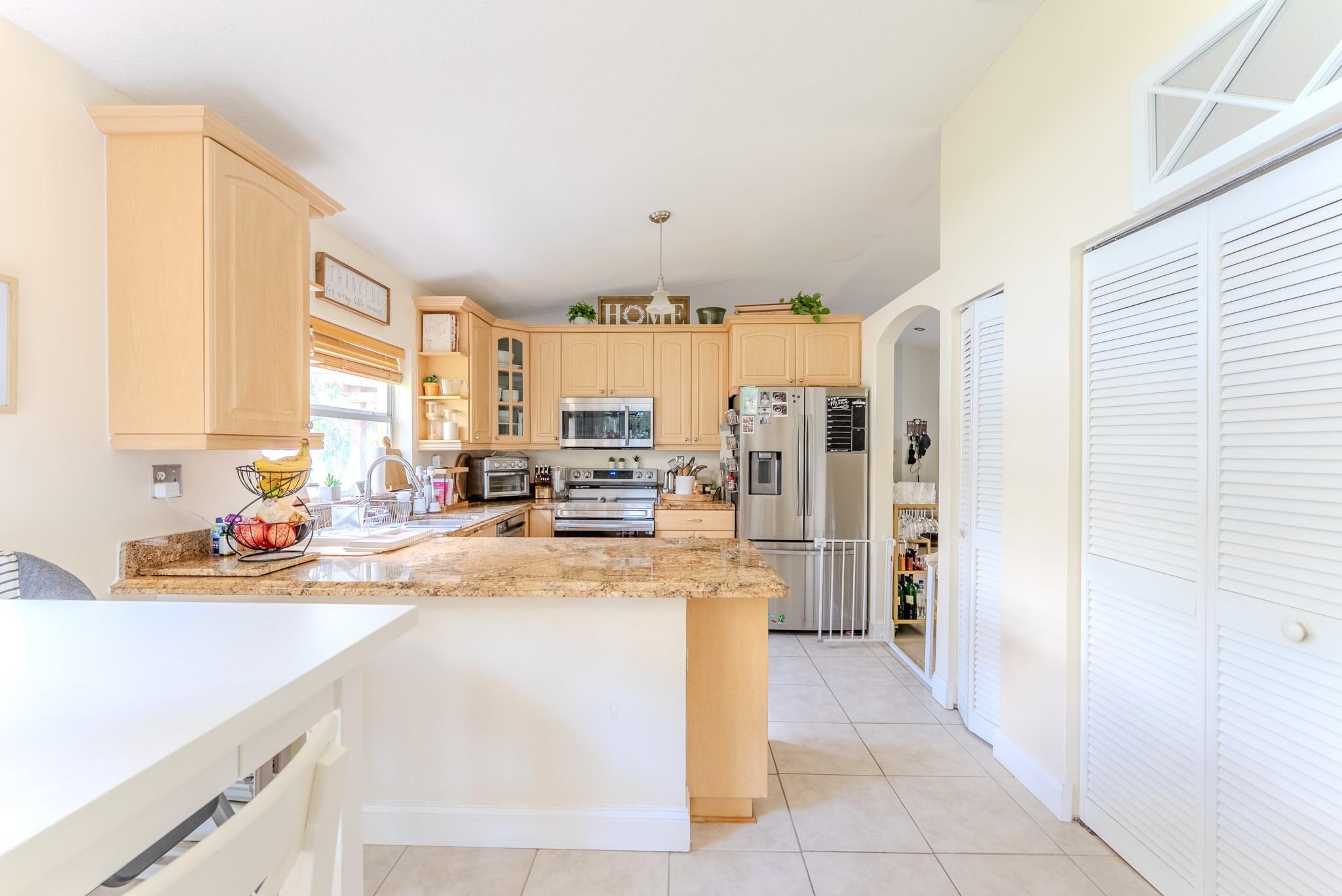 SAVANNAH P.U.D. PLAT 3 - Residential Lease