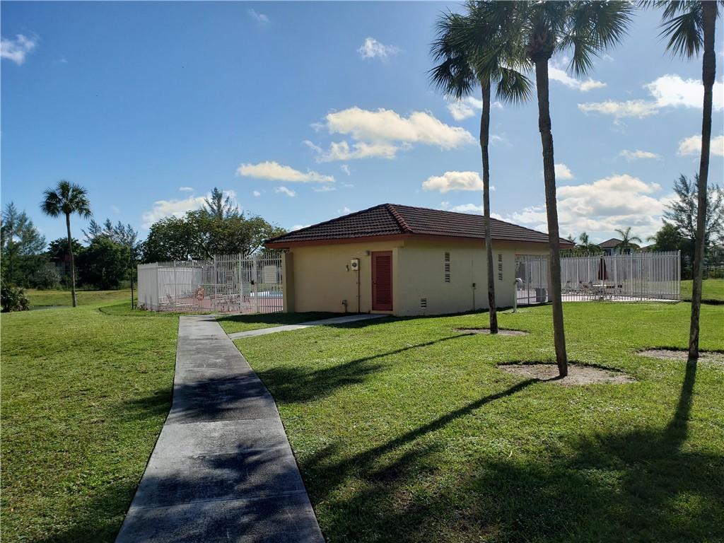 Miramar Club 12 - Residential Lease