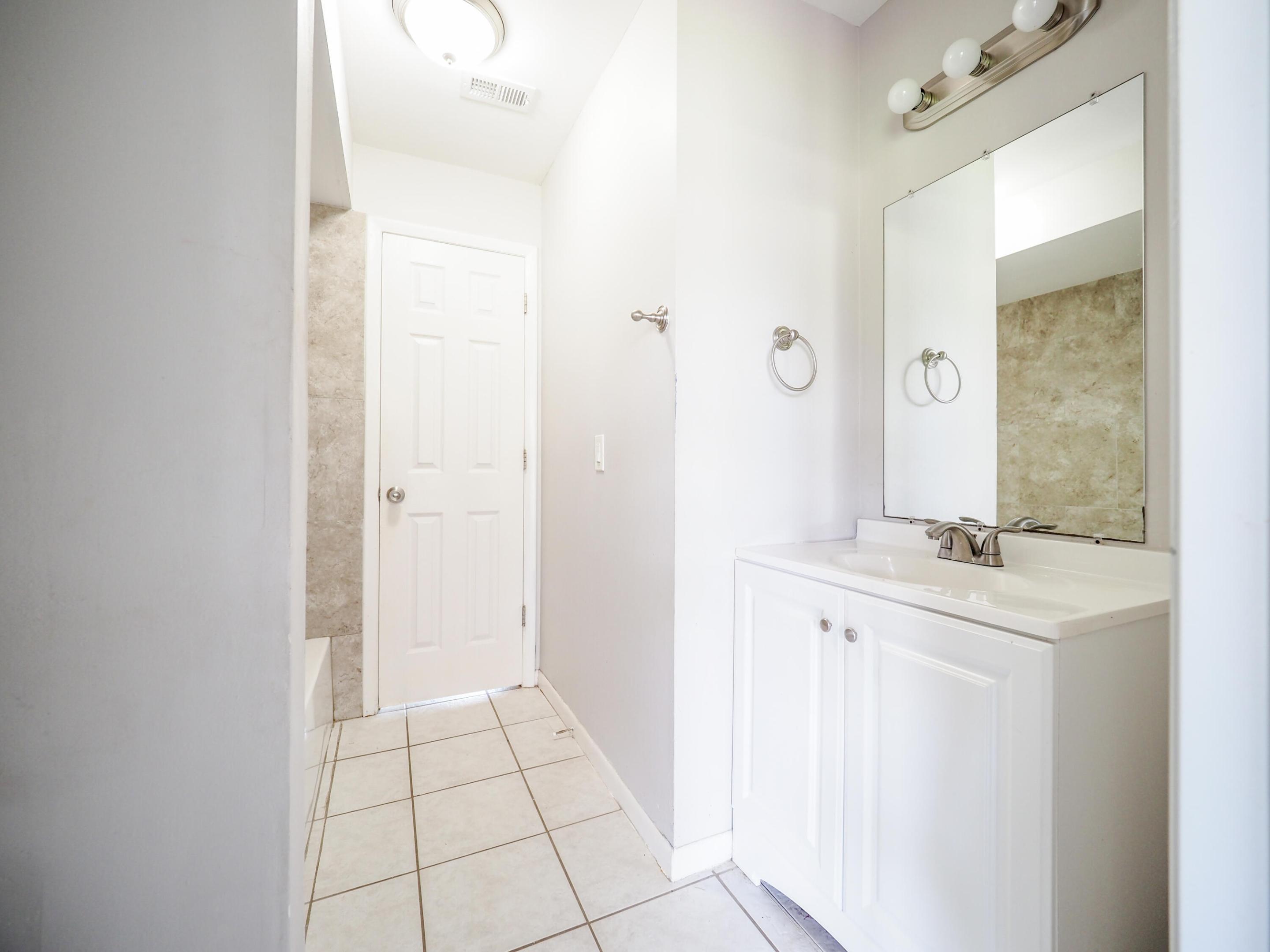 PORT ST LUCIE SECTION 19 - Residential