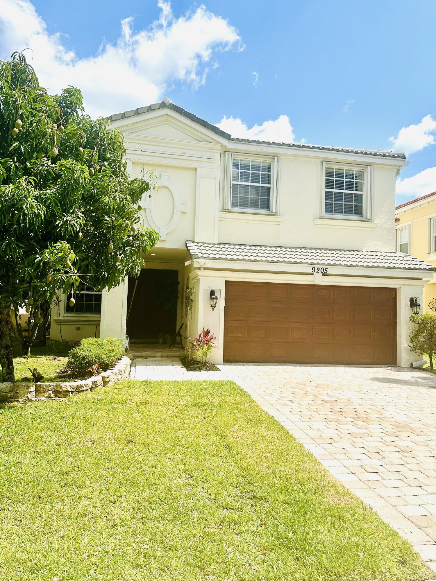 9205 Dupont Place