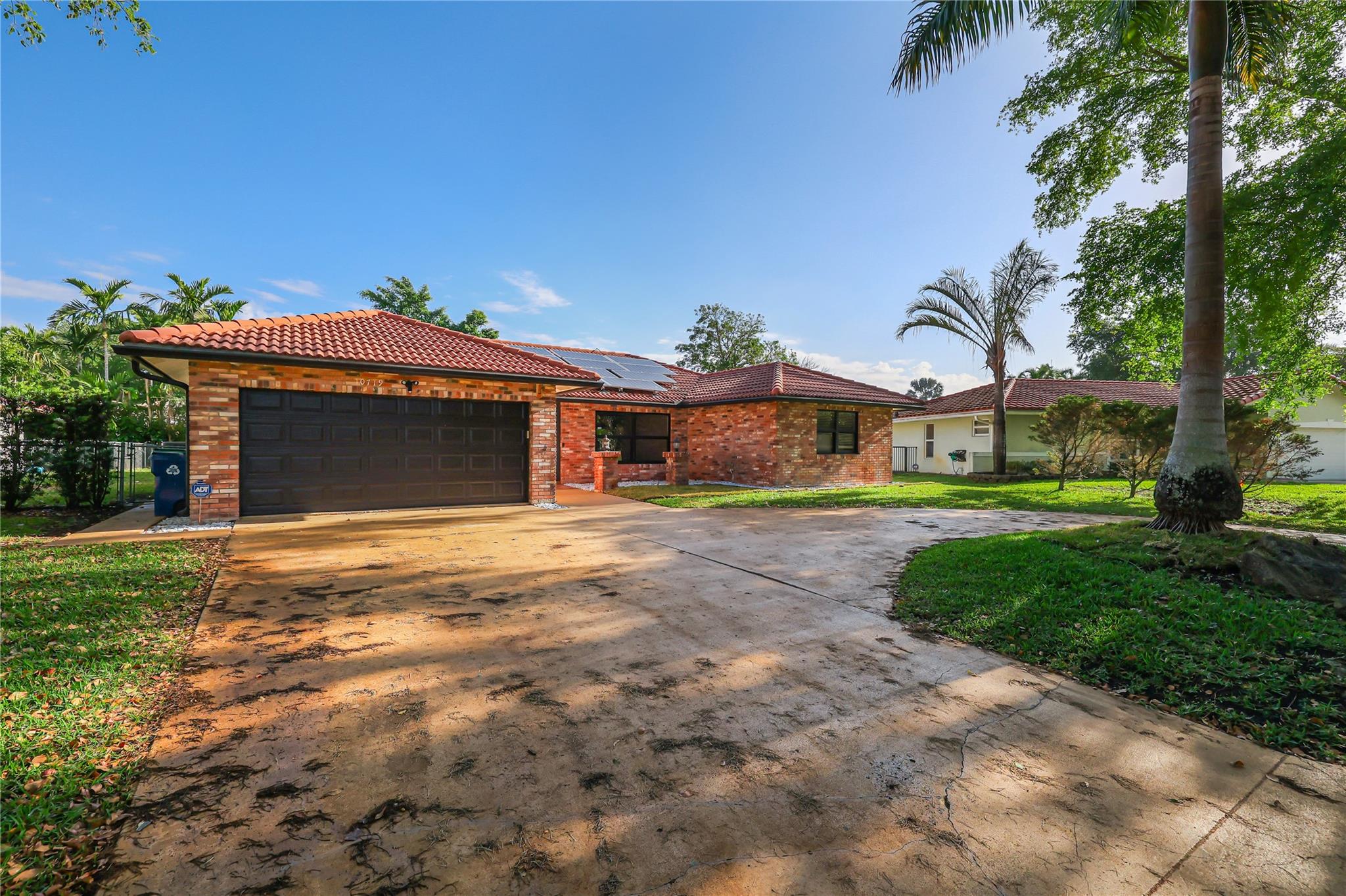 10719 NW 17th Mnr