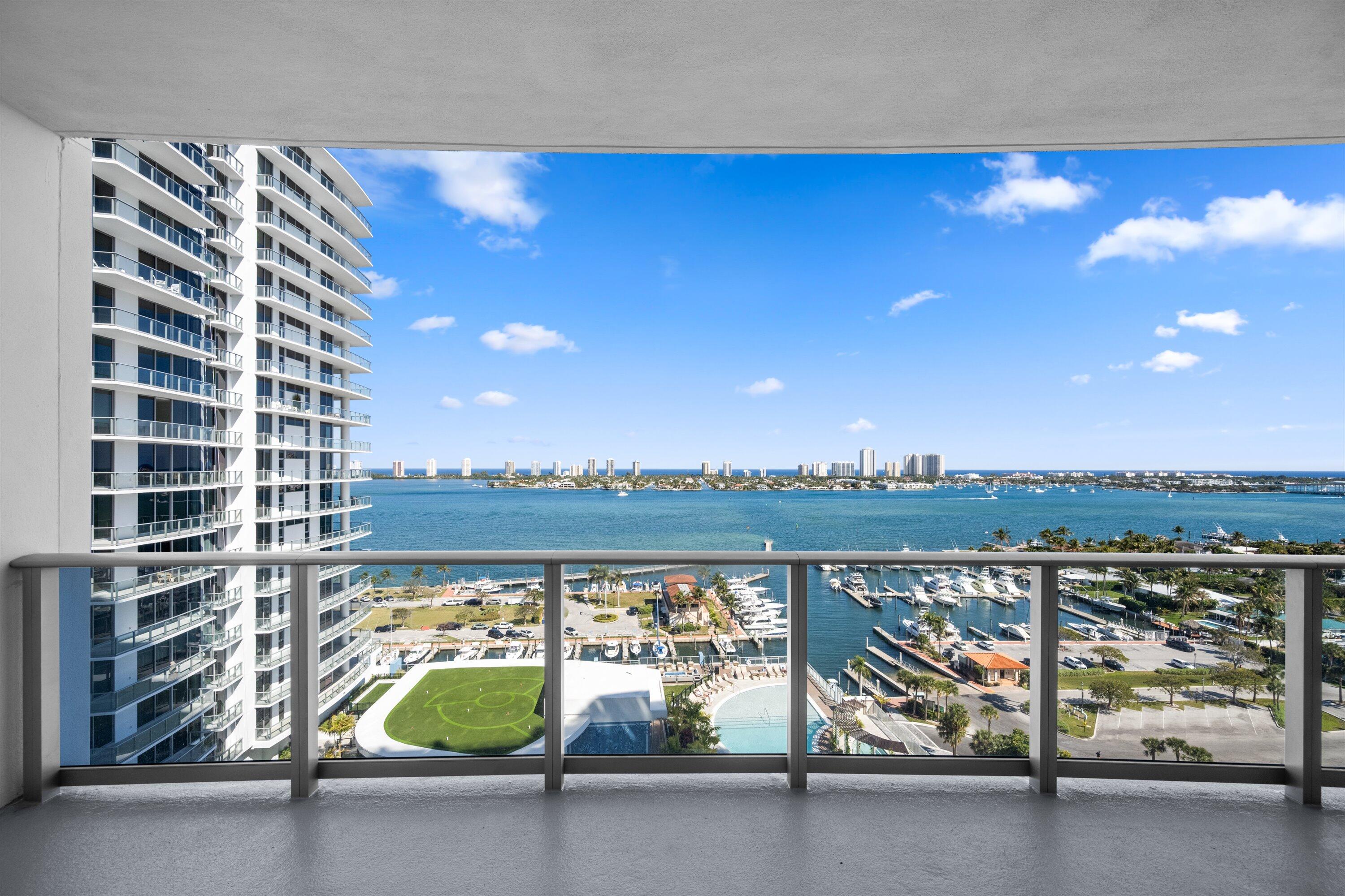 220 Lake Shore Drive 1504