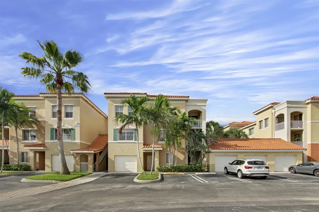 Photo of 11031 Legacy Boulevard #202, Palm Beach Gardens, FL 33410 (MLS # R10711250)