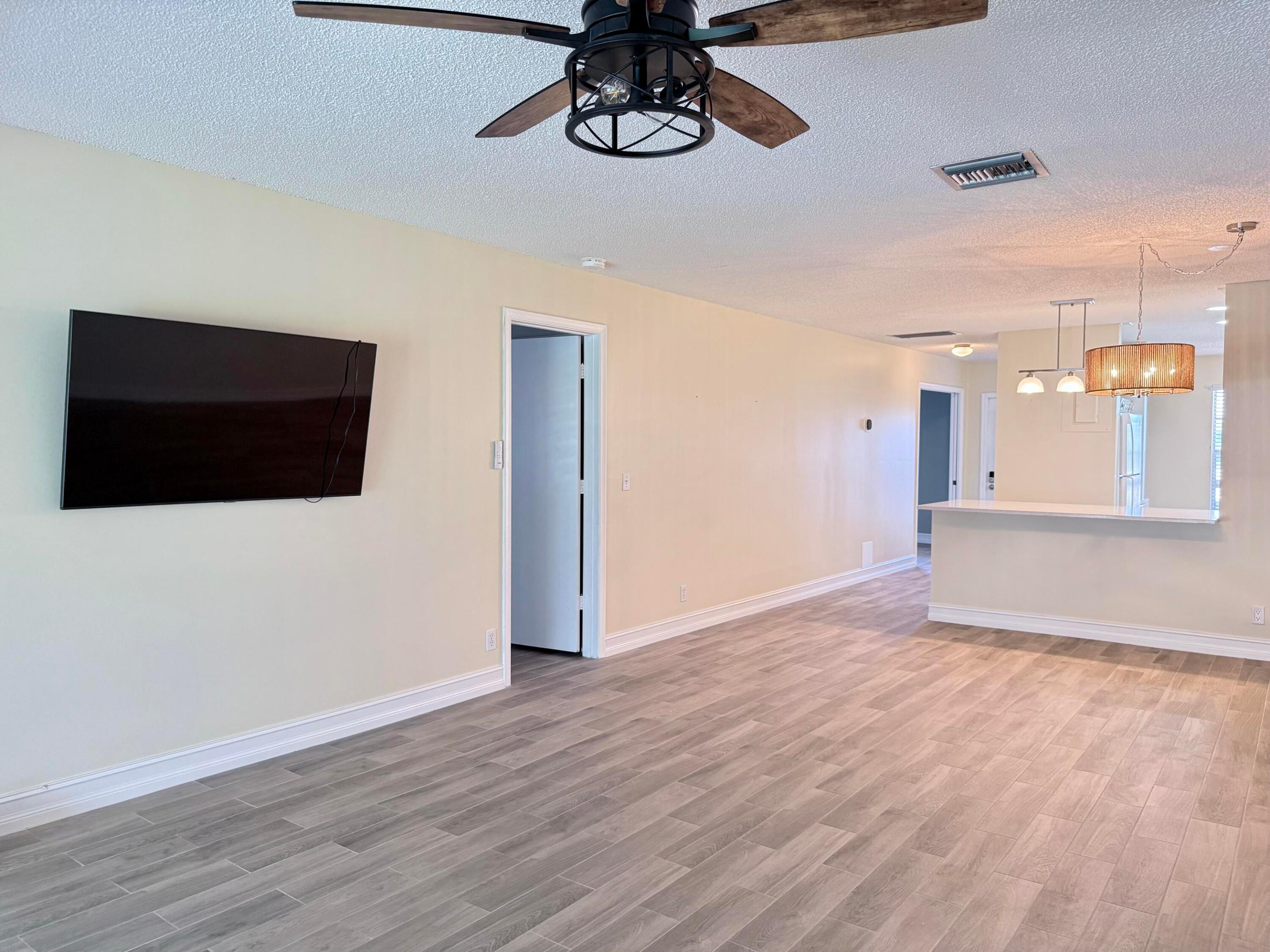 PINES OF DELRAY NORTH CONDO - Residential
