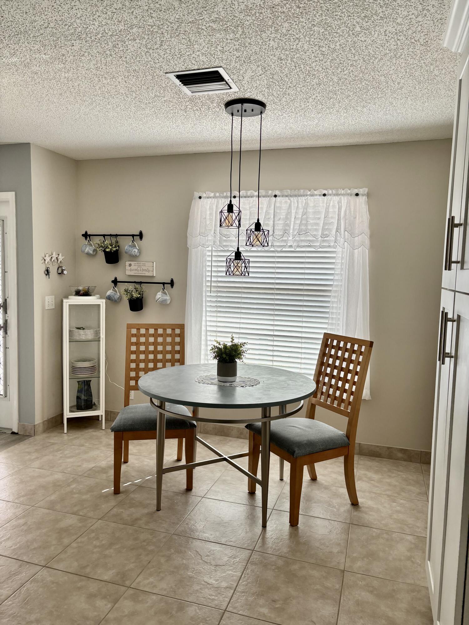 1740 NW 19th Terrace 202