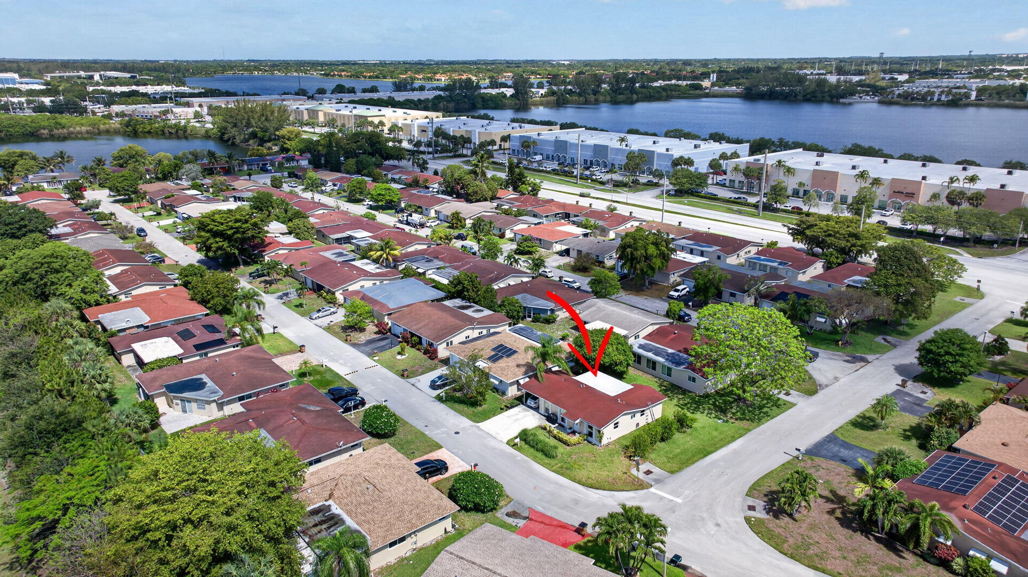 CRYSTAL LAKE 4TH SEC - Residential