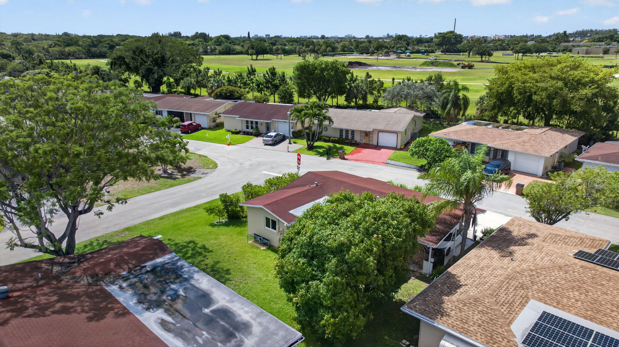 CRYSTAL LAKE 4TH SEC - Residential