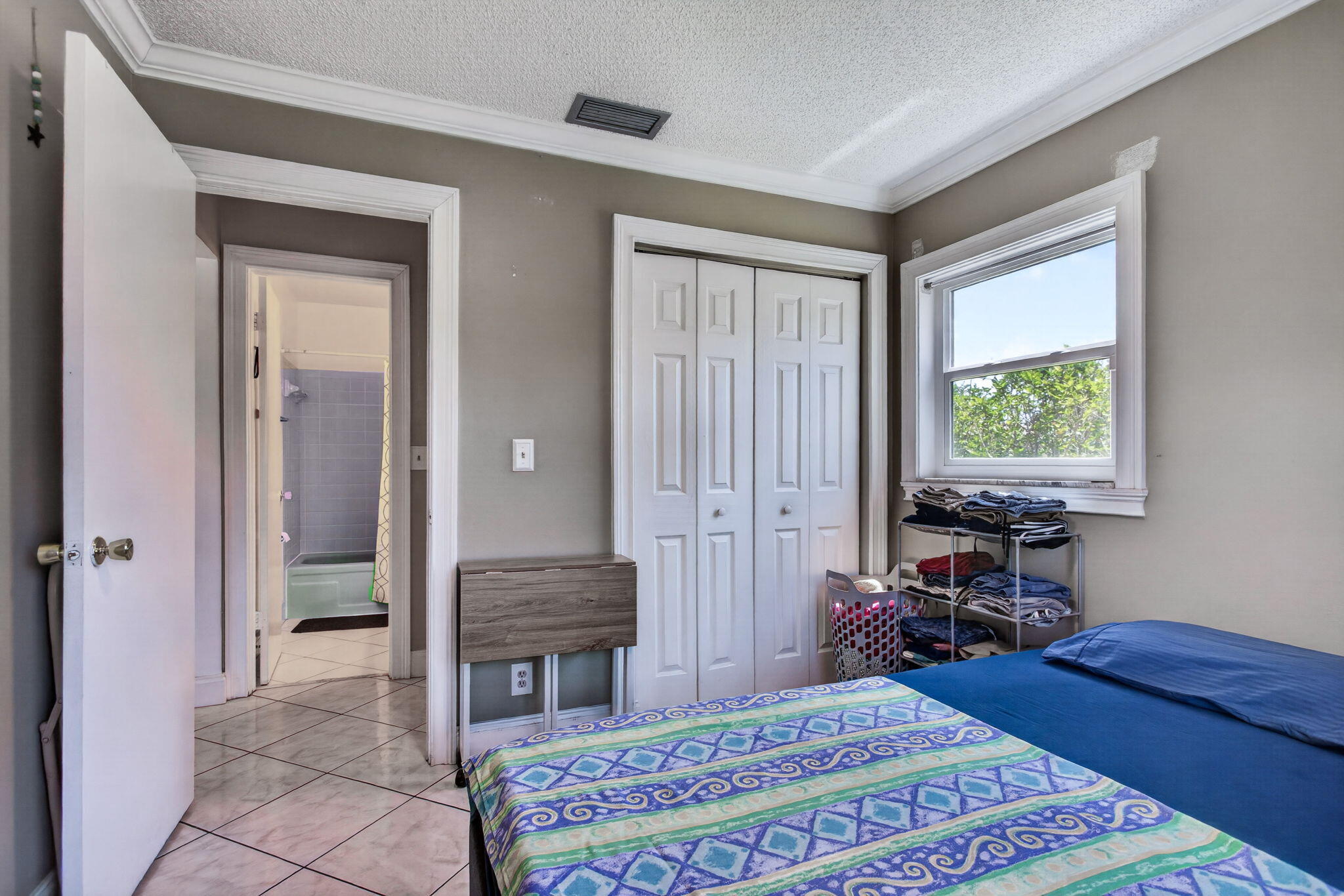 CRYSTAL LAKE 4TH SEC - Residential