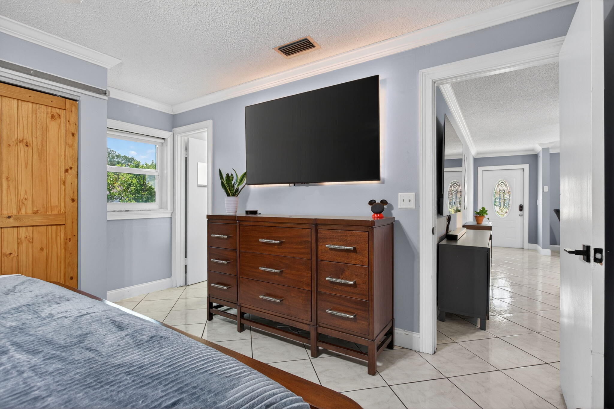 CRYSTAL LAKE 4TH SEC - Residential