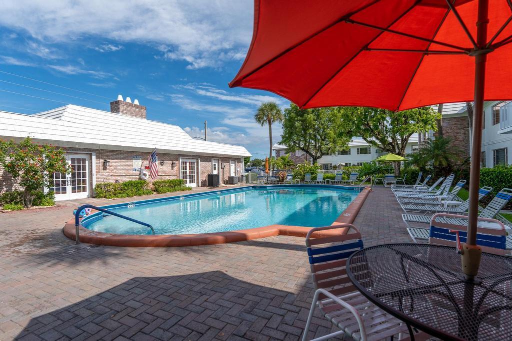 400 S Cypress Road 404