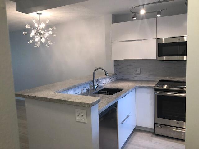 APRIL MIST CONDO - Residential Lease