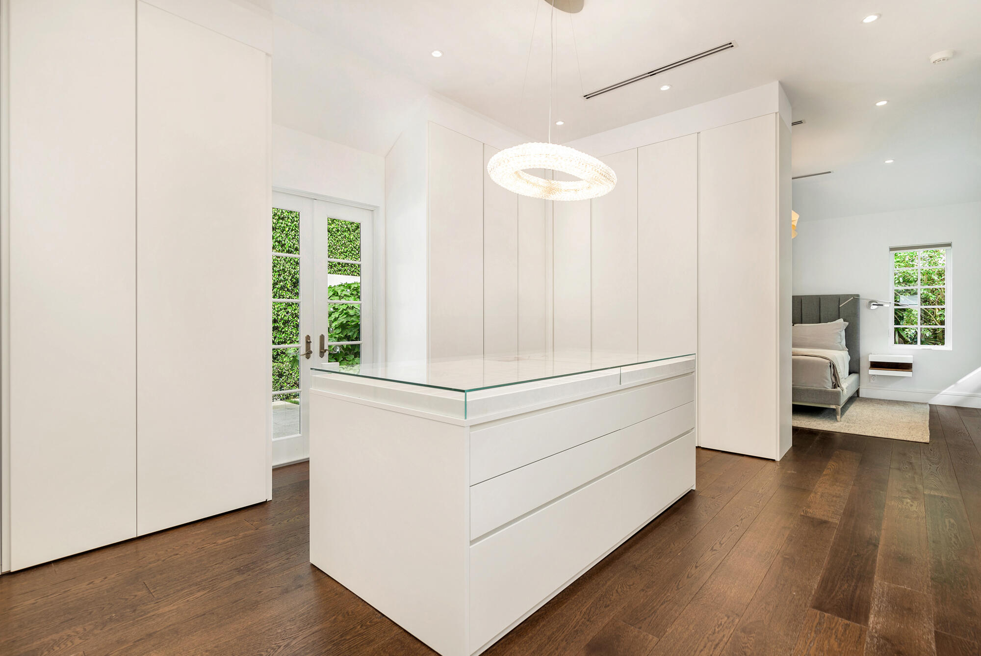 EL ENCANTO - Residential