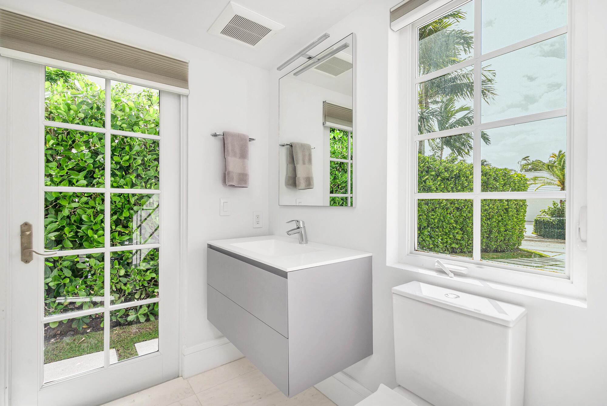 EL ENCANTO - Residential