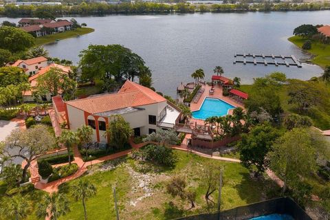 Tiny photo for 65 Centennial Court, Deerfield Beach, FL 33442 (MLS # B26016456)