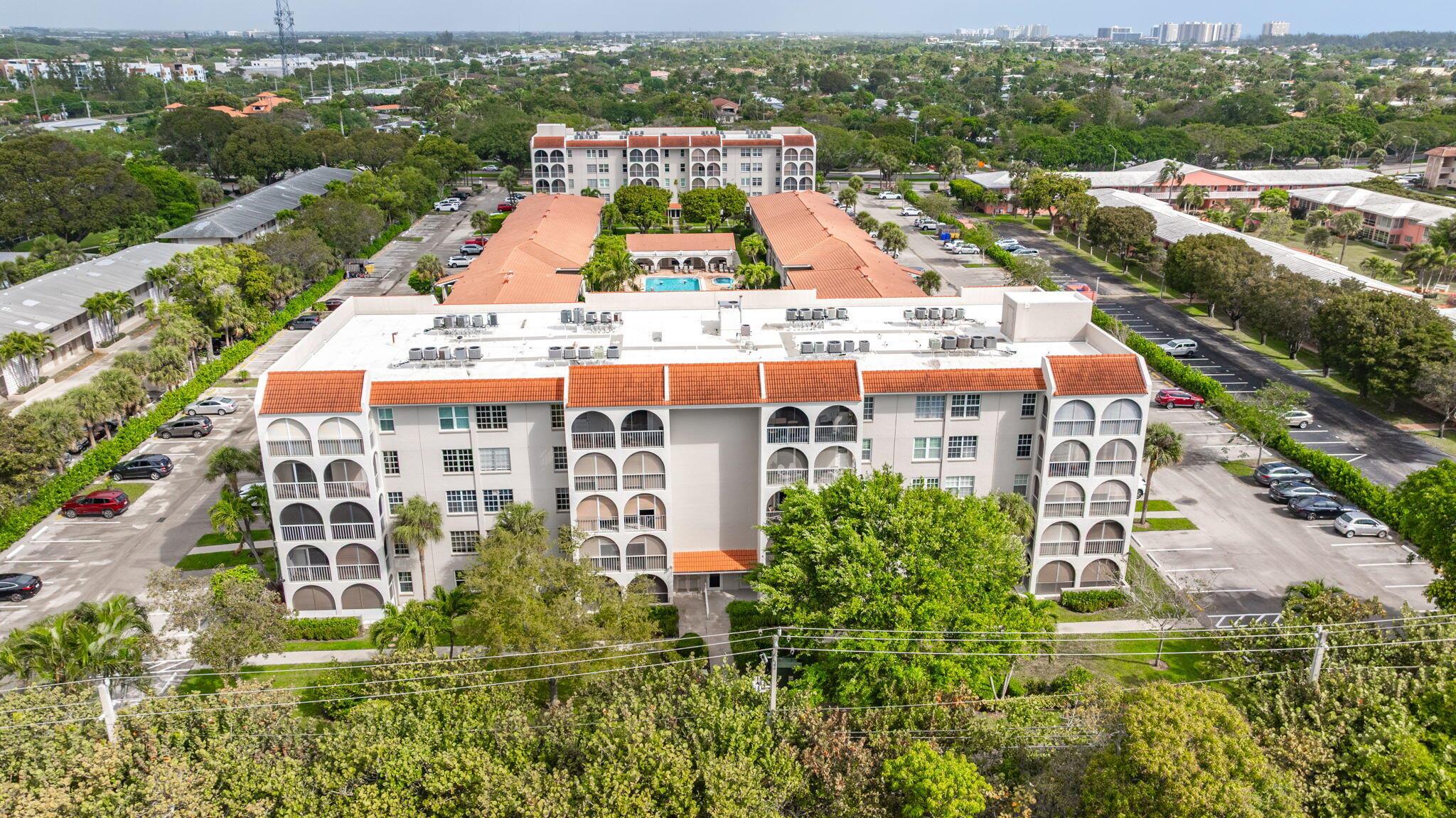 TIERRA DEL SOL CONDO - Residential