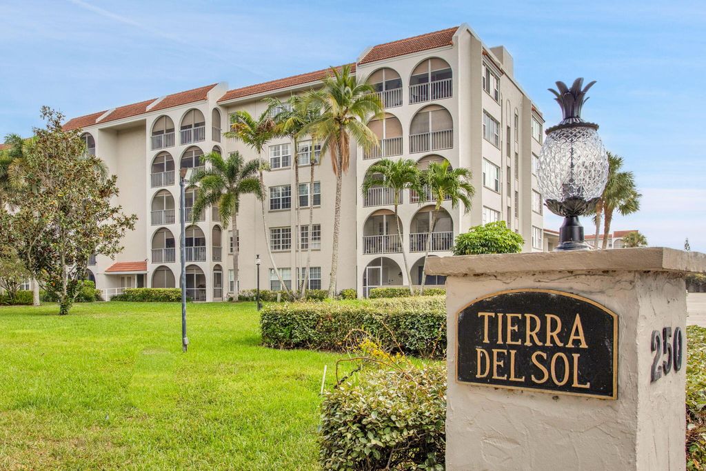Photo of 250 NE 20th Street #5240, Boca Raton, FL 33431 (MLS # R11141312)