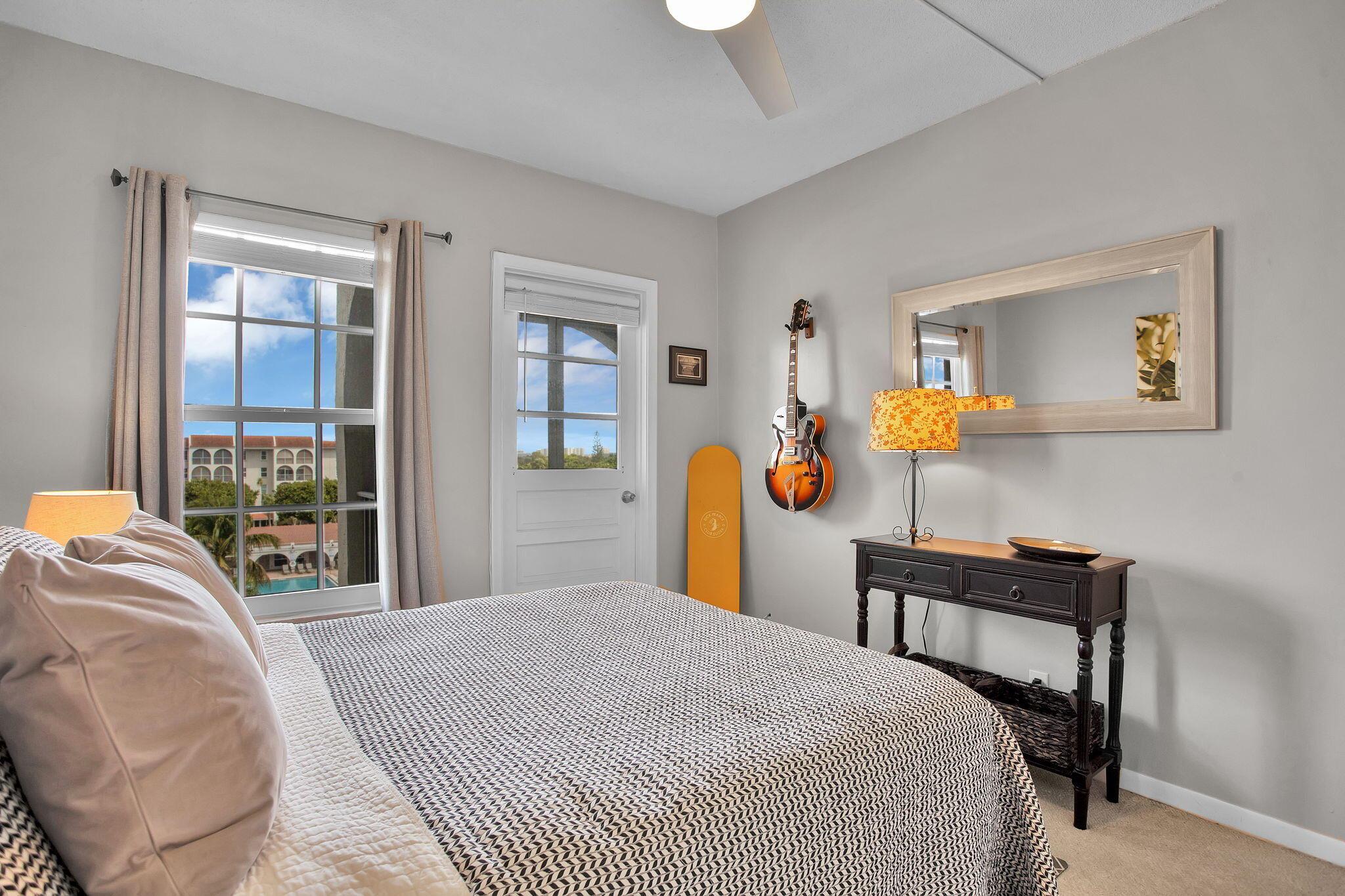 TIERRA DEL SOL CONDO - Residential