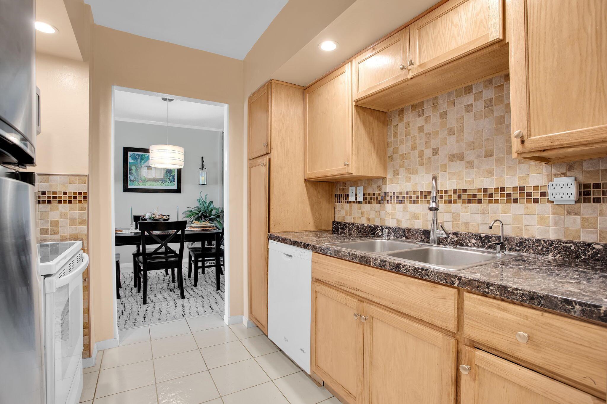 TIERRA DEL SOL CONDO - Residential