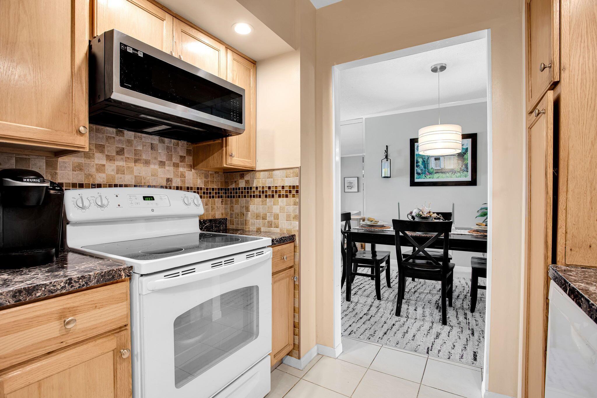 TIERRA DEL SOL CONDO - Residential