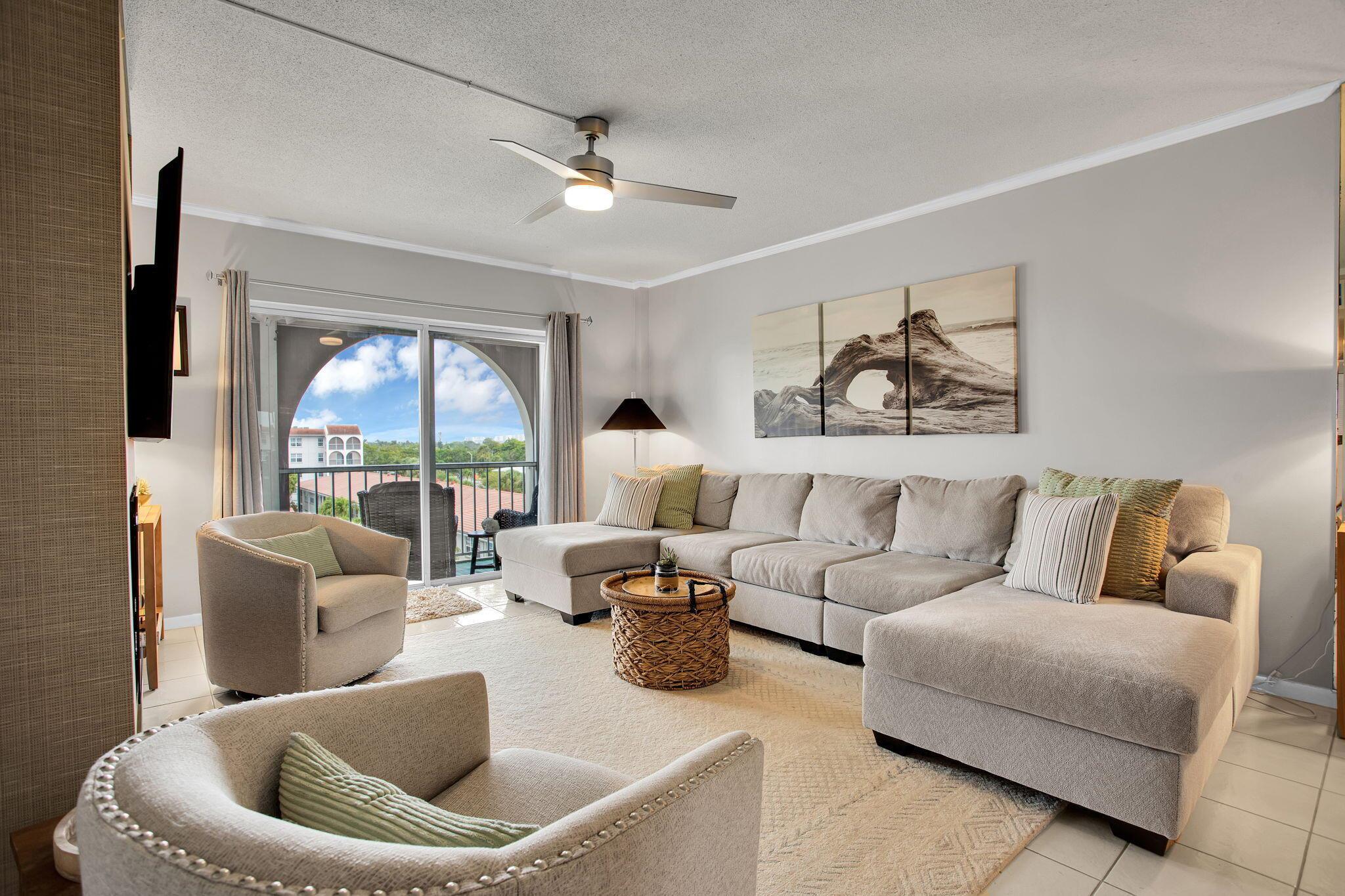 TIERRA DEL SOL CONDO - Residential