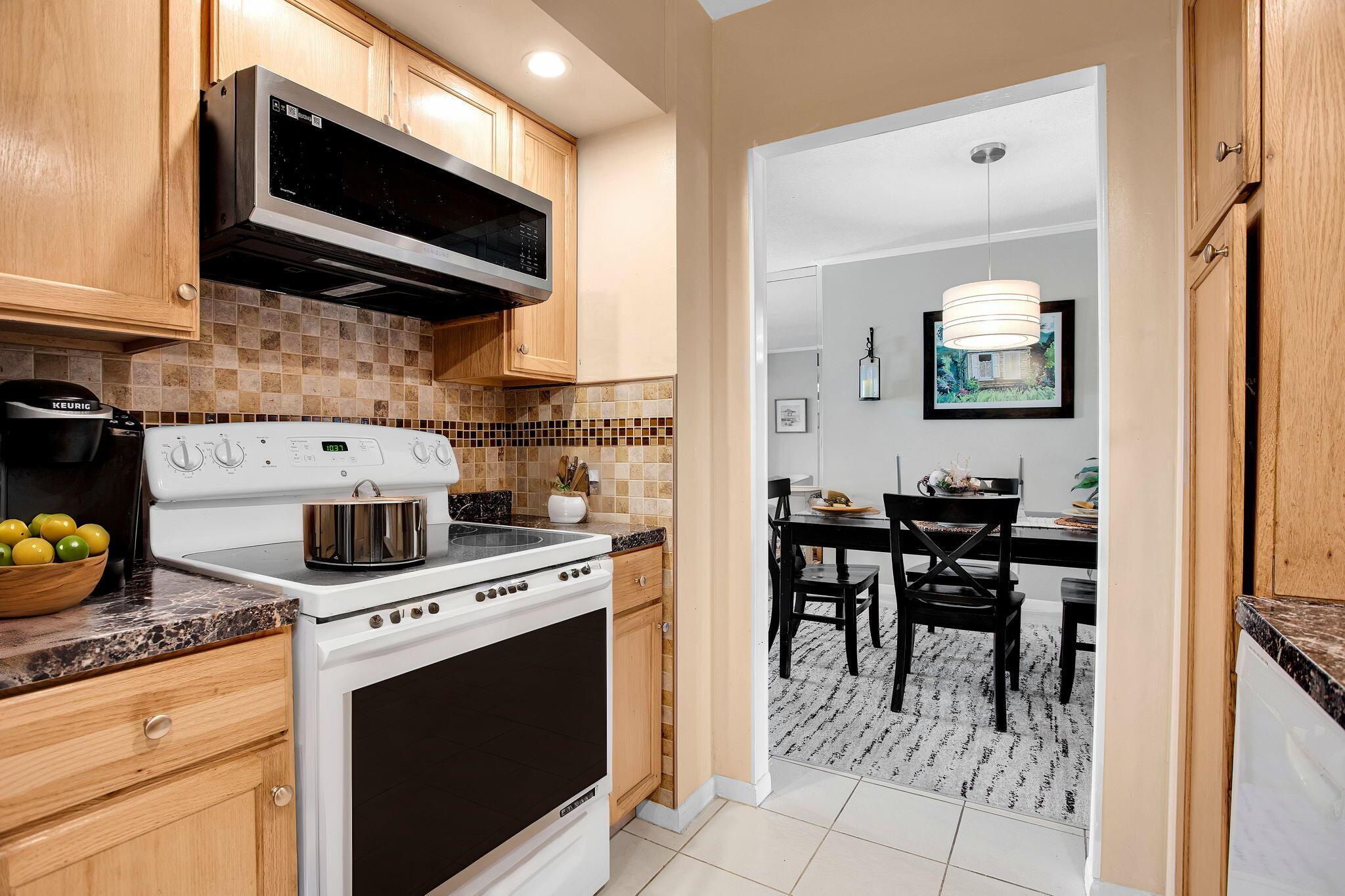 TIERRA DEL SOL CONDO - Residential