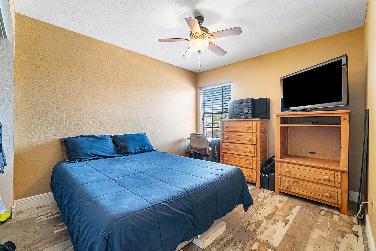 VICTORIA WOODS 4 - Residential