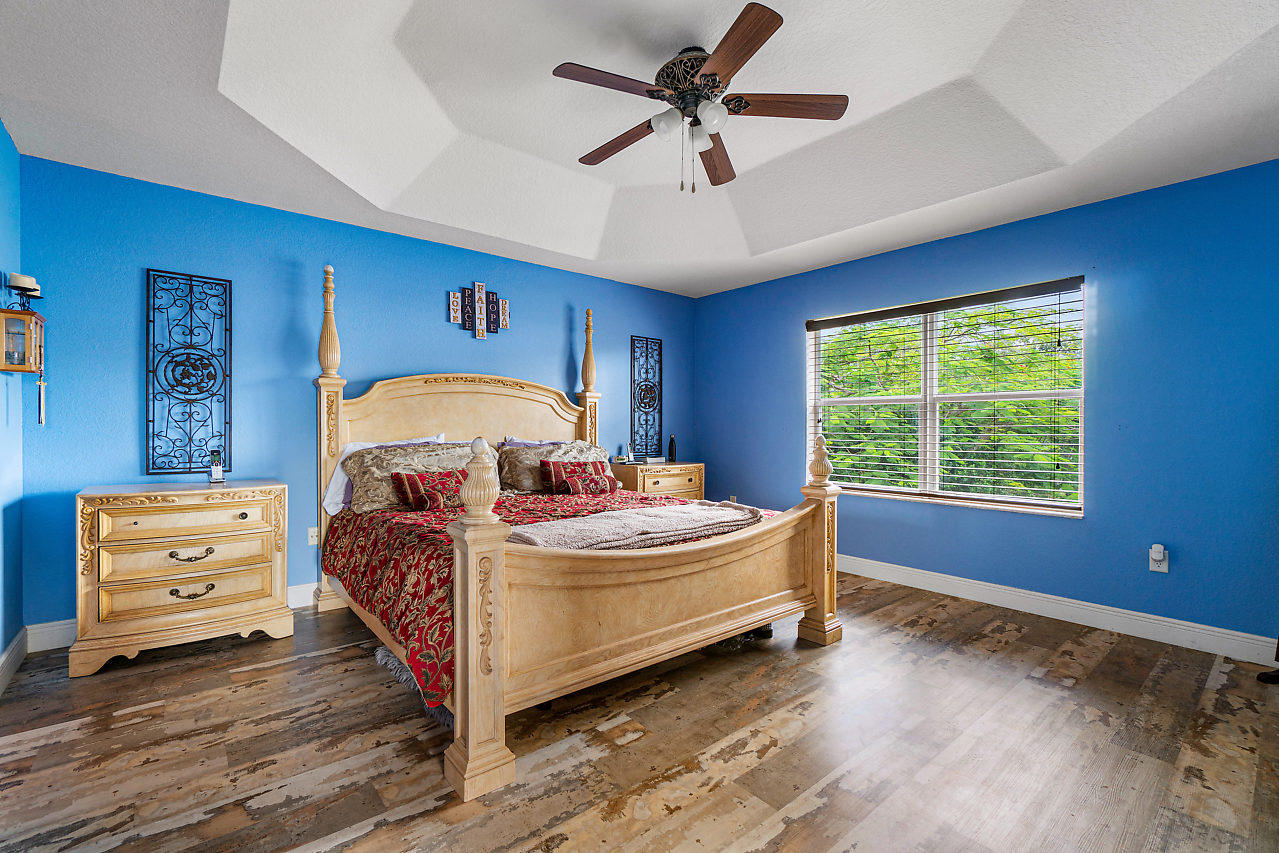 VICTORIA WOODS 4 - Residential