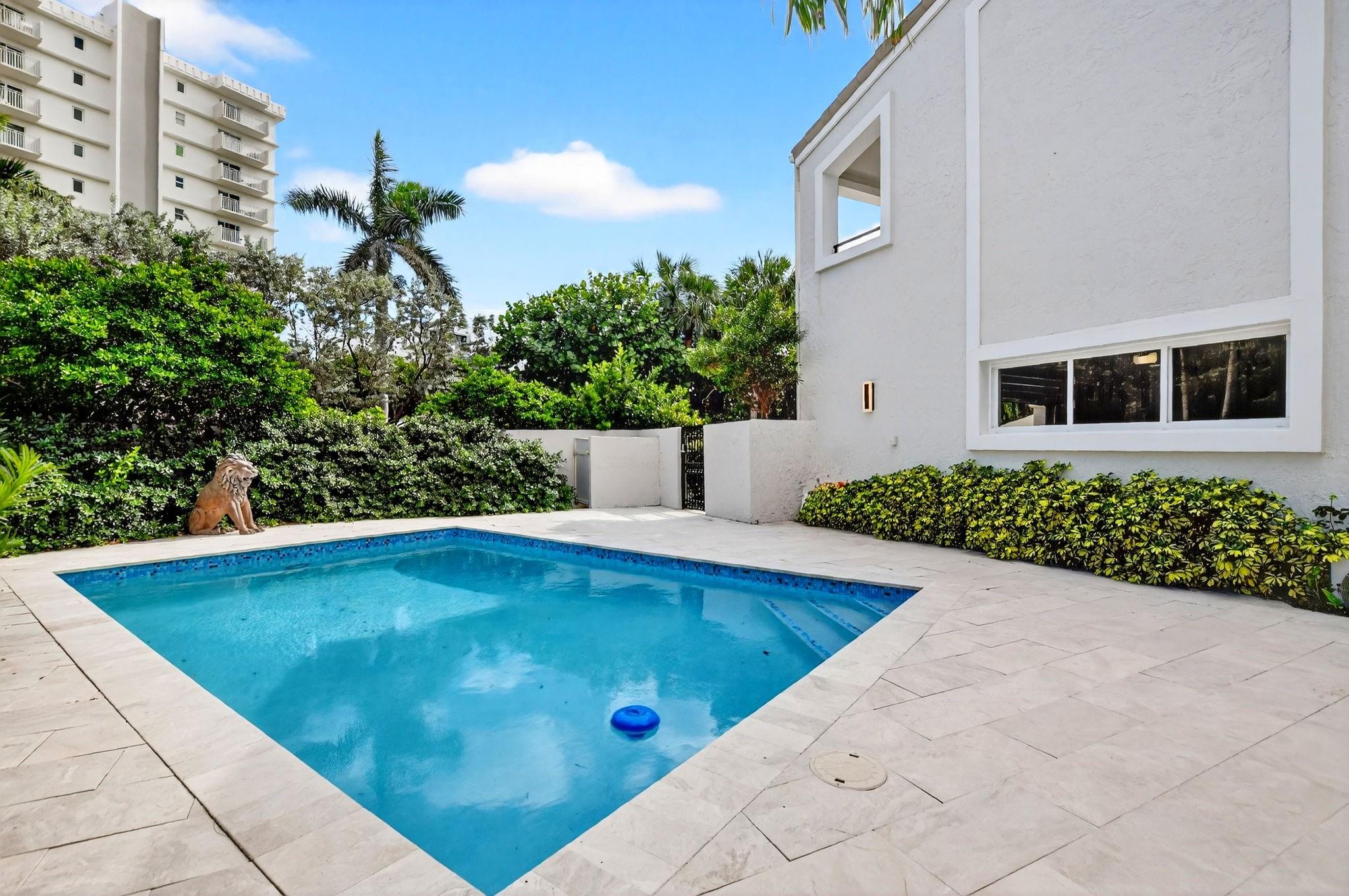 Camino Cove - Residential