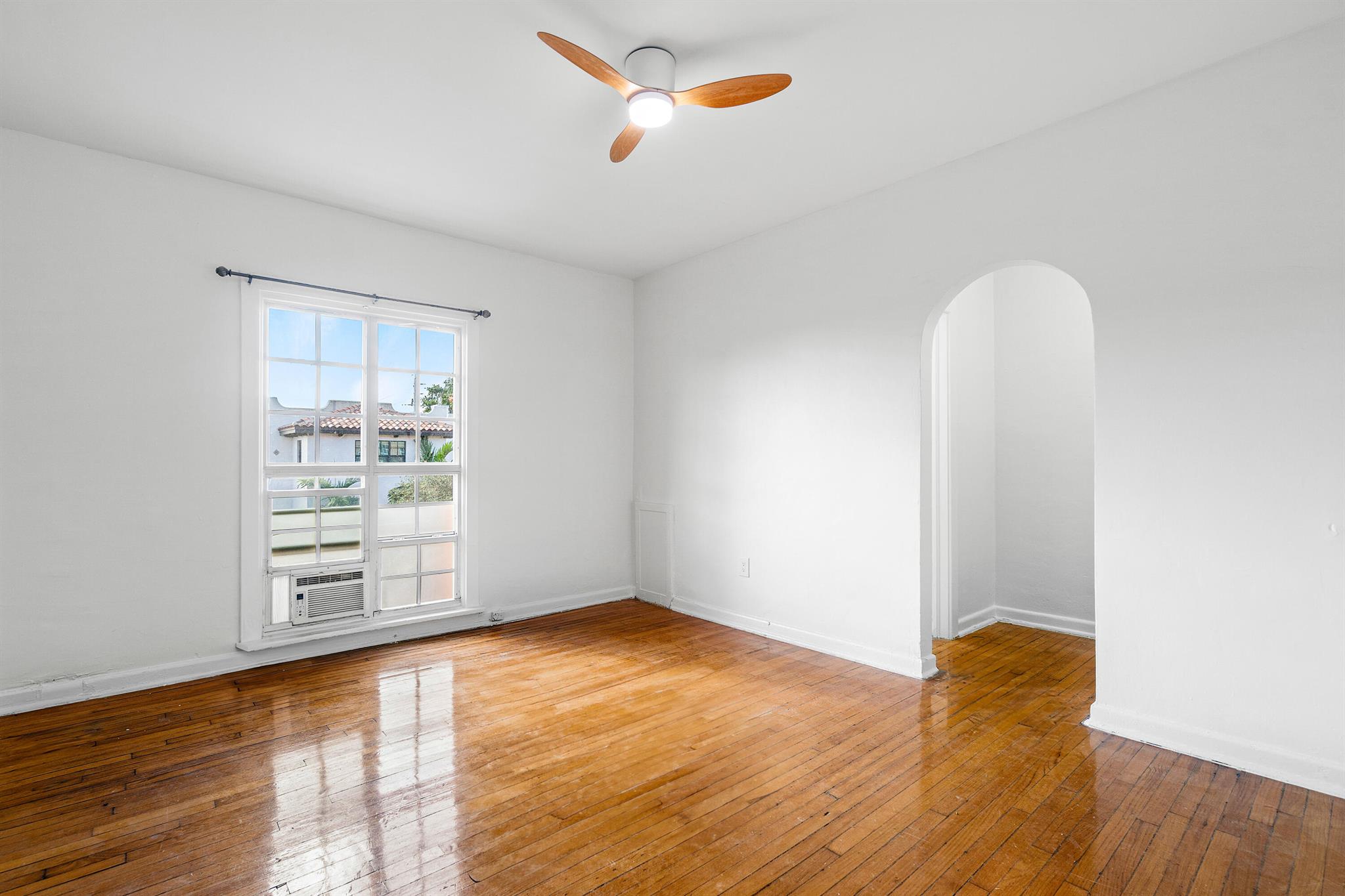 GRANDVIEW HEIGHTS - Residential Lease