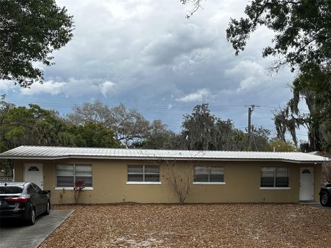 Property photo of 817 Se 9th Street, Okeechobee, FL 34974