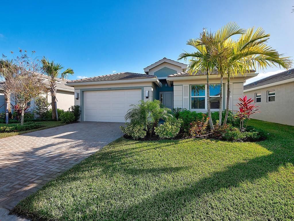 Photo of 12186 SW Jasper Lake Way Way Way, Port St Lucie, FL 34987 (MLS # R10754172)
