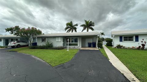  in Hollywood FL 2440 Emerson Cir Cir.jpg