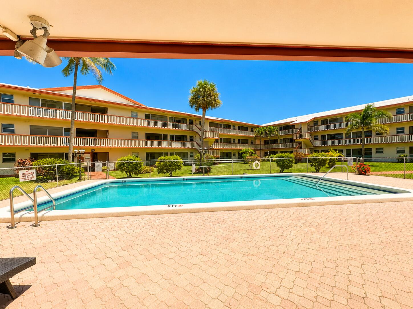 BEVERLY HILLS CONDO NUMBER NINE - Residential